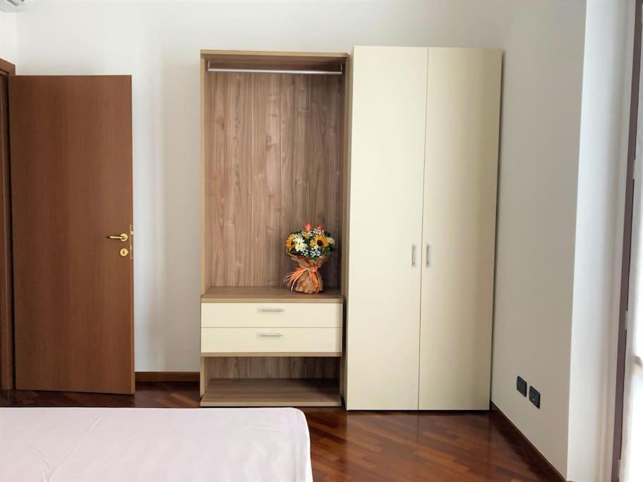 Appartamento Dante Cremona Exterior foto